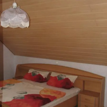 Ferienwohnung Hennrich بيت للعطل Weilbach