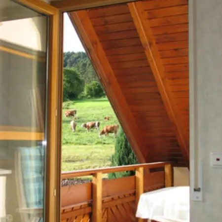 Ferienwohnung Hennrich * Weilbach